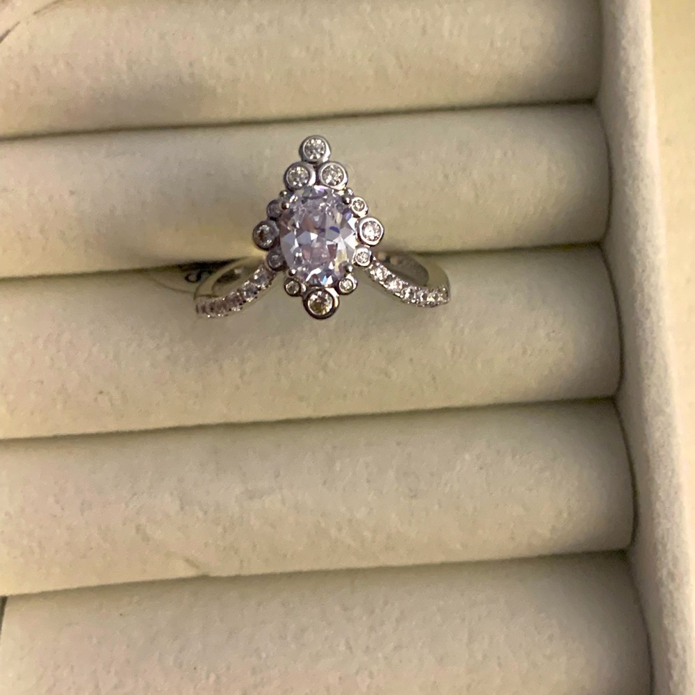 Bomb Party April Birthday Ring size 9